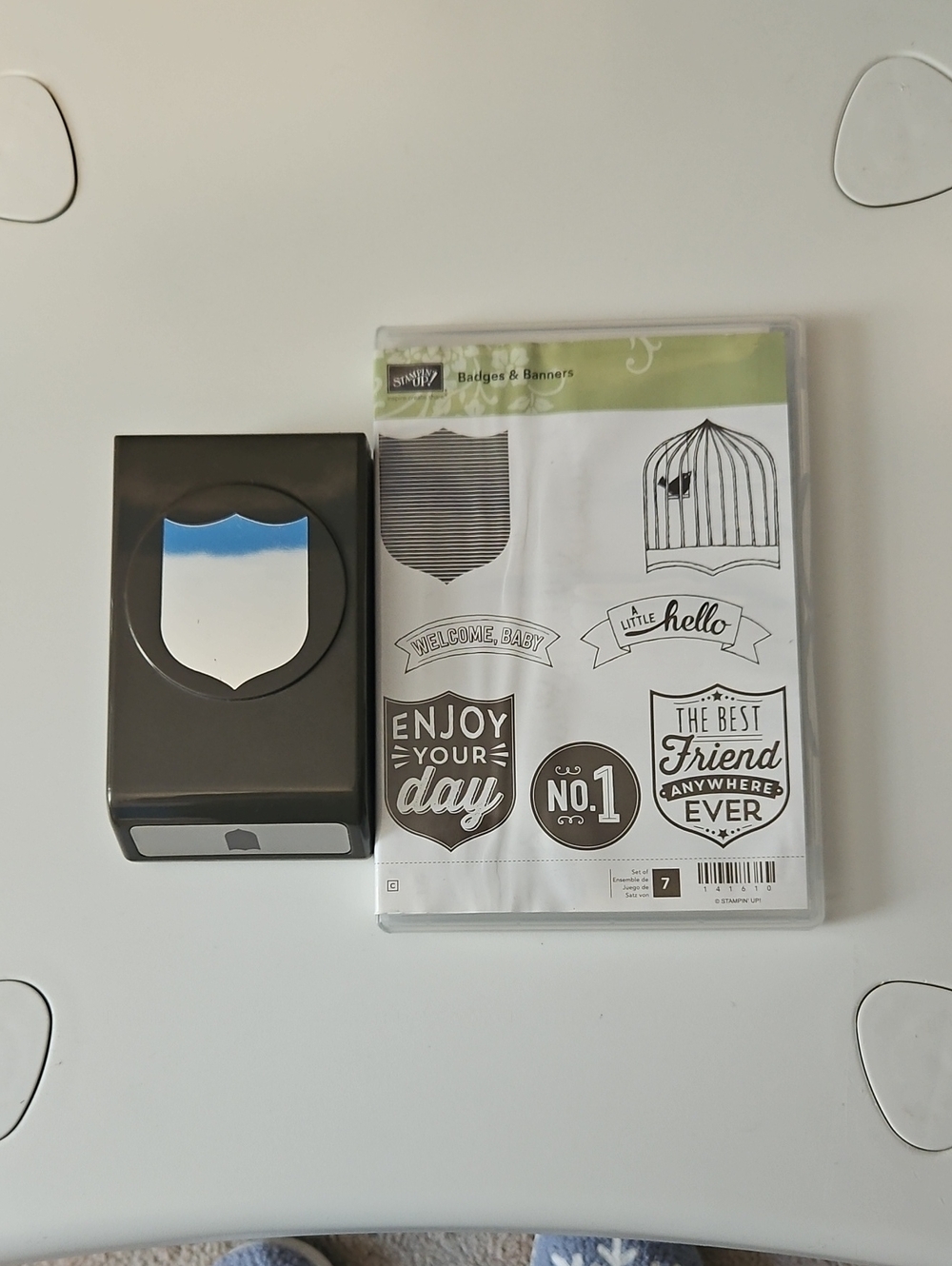 Stampin Up Badges & Banners Stamp Set With Coordinating Punch